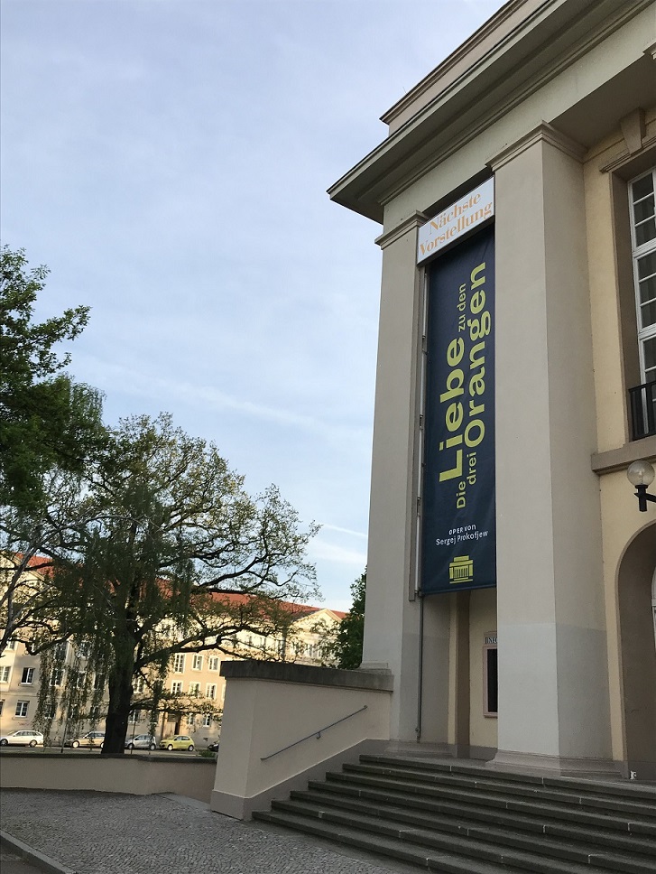 Anhaltisches Theater Dessau Premiere "Die Liebe zu den drei Orangen" am 27.04.2018